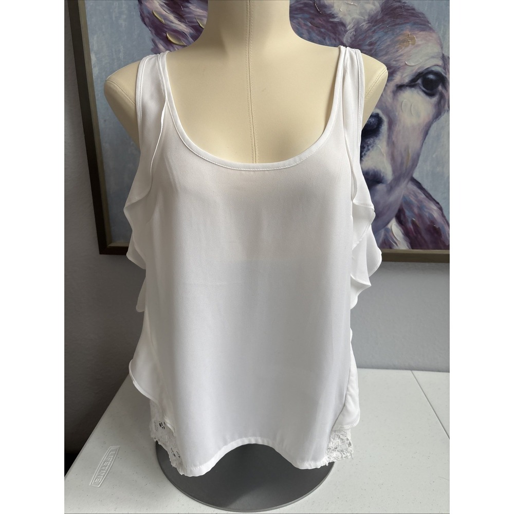 Lauren Conrad Women's Medium White Chiffon Crochet Lace Back‎ Ruffle Tank Blouse